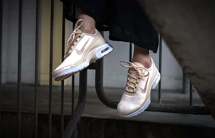Nike Air Max Jewell Soft Pink - Fastsole
