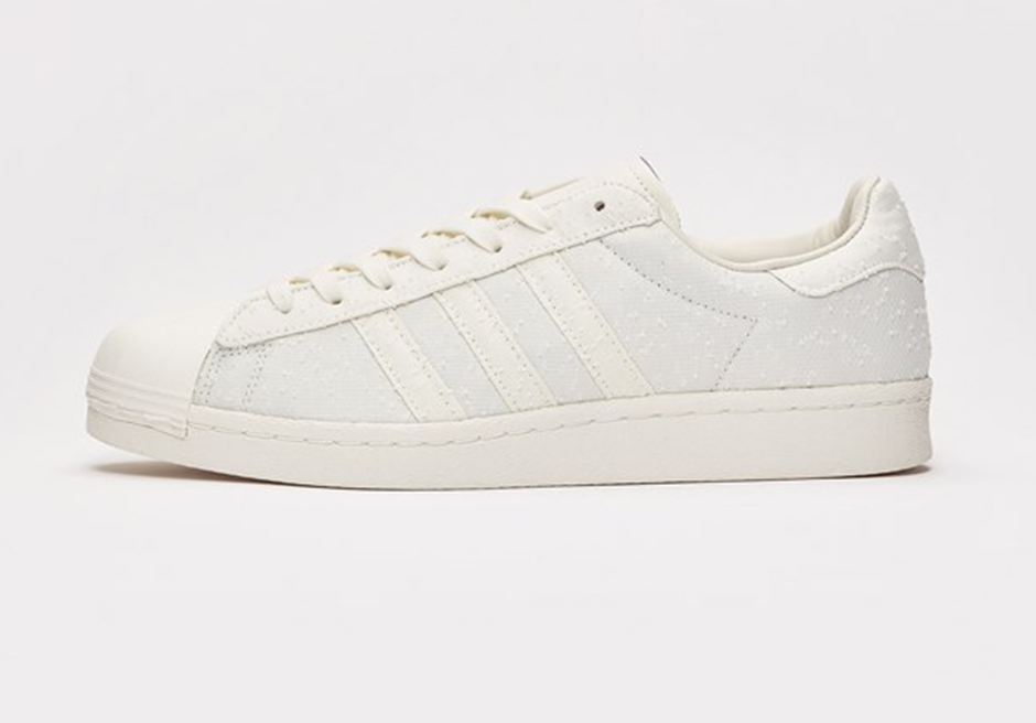 Sneakersnstuff x adidas Shades of White pack 01