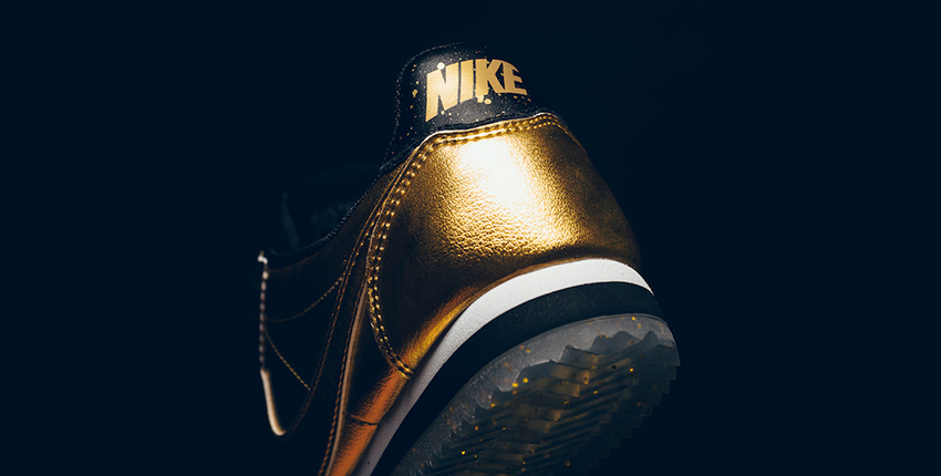 First Look at the Nike Classic Cortez Metallic Gold 902854-700 Buy New Sneakers Trainers FOR Man Women in UK Europe EU Germany DE 01