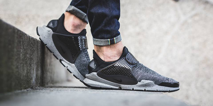 Nike Sock Dart Premium SE Black Grey – £65