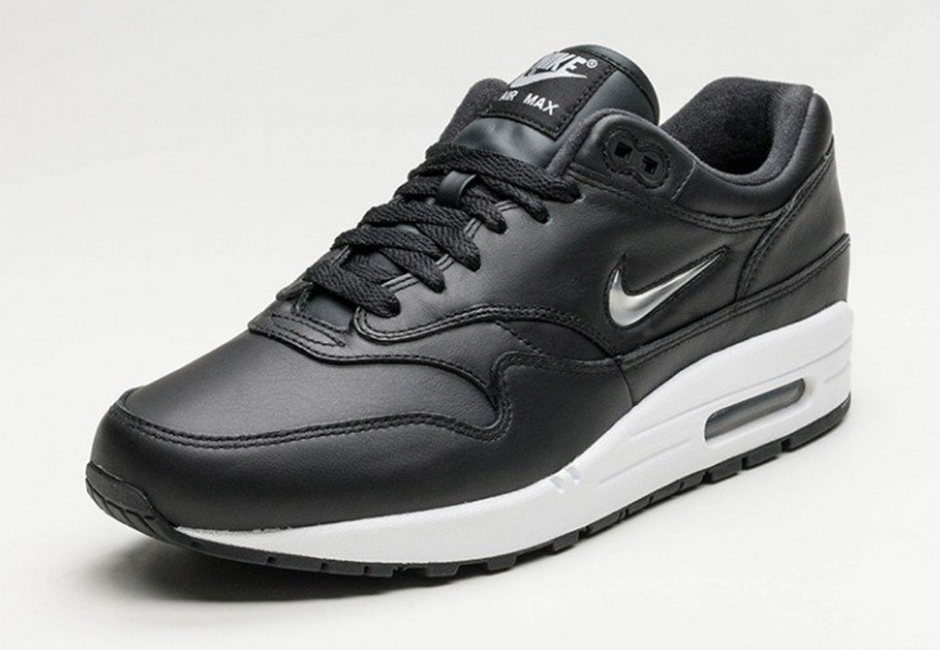 Nike Air Max 1 Jewel in Black and Silver 01