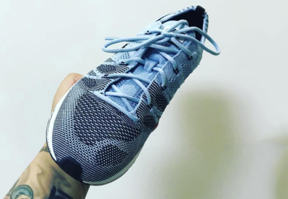Nike Flyknit Trainer Cirrus Blue Tint 02