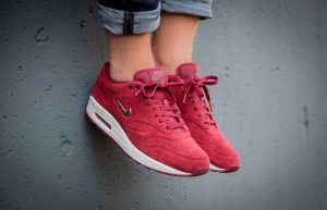 Nike Air Max 1 Jewel Red Suede 918354-600 Buy New Sneakers Trainers FOR Man Women in United Kingdom UK Europe EU Germany DE 06