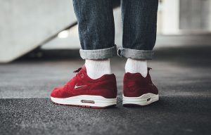 Nike Air Max 1 Jewel Red Suede 918354-600 Buy New Sneakers Trainers FOR Man Women in United Kingdom UK Europe EU Germany DE 08