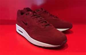 Nike Air Max 1 Jewel Red Suede First Look 918354-600 Buy New Sneakers Trainers FOR Man Women in United Kingdom UK Europe EU Germany DE 01