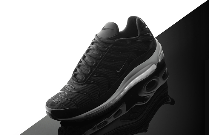 Nike Air Max Plus 97 Black White Release Date AH8144-001 Feature
