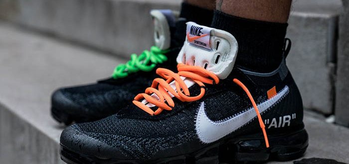 vapormax with tag