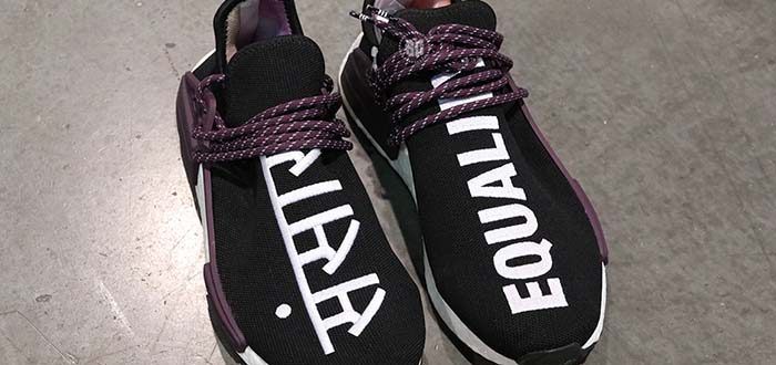 Pharrell store nmd equality