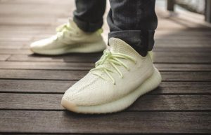 adidas Yeezy Boost 350 V2 Ice Yellow F36980 on foot 02