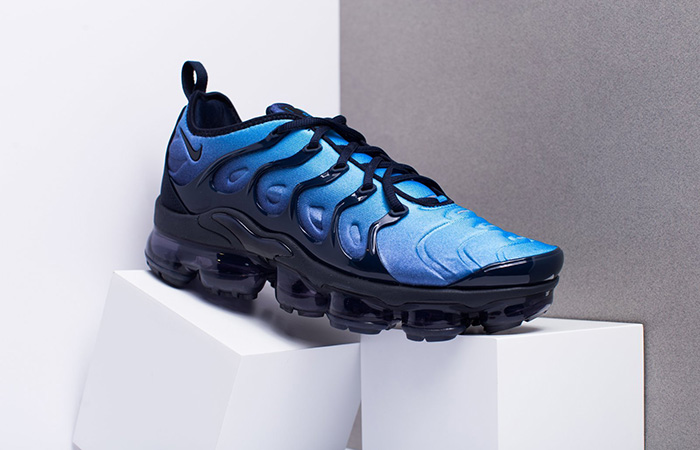 This New Nike Air VaporMax Plus Comes With Large Nike