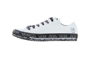 Miley Cyrus Coverse Chuck Taylor All Star Low White Glitter 315552944902 01