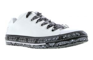 Miley Cyrus Coverse Chuck Taylor All Star Low White Glitter 315552944902 02