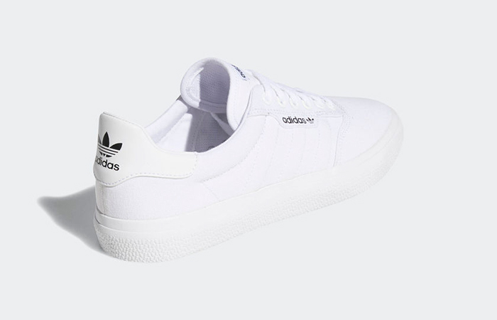 adidas 3mc triple white
