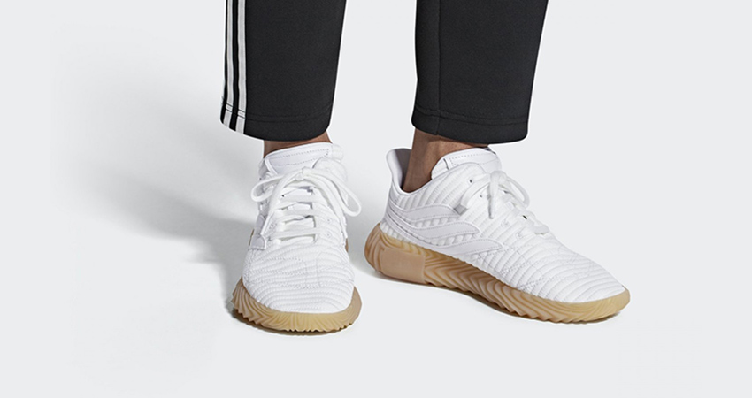 These Festival Sneakers Are The Answer To Your Summer Fashion 03