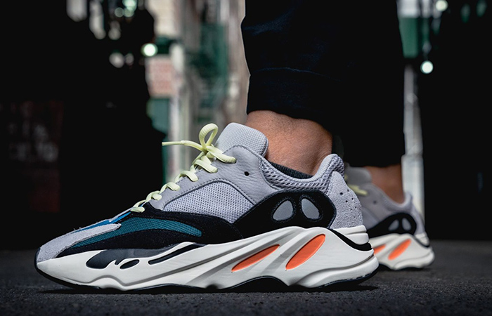 Trasplante Maquinilla de afeitar moverse Yeezy Boost 700 Wave Runner Solid Grey B75571 - Where To Buy - Fastsole