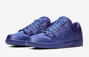 Nike SB Dunk Low Royal Blue AR1577-446 03