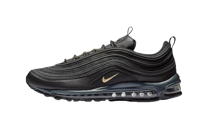 Past meets present.The Air VaporMax 97 pairs the Pinterest