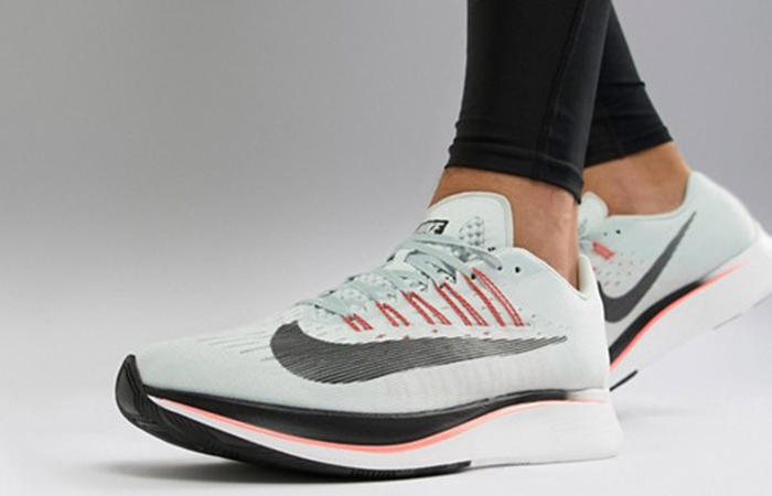 zoom fly grey
