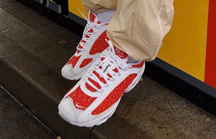 Supreme Nike Air Max Tailwind 4 University Red AT3854-100 02