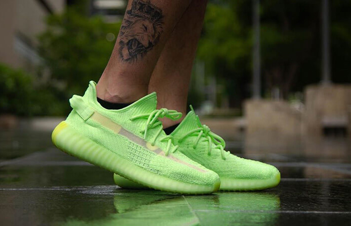 Yeezy Boost 350 V2 Glow In The Dark Green EG5293 - Where To Buy - Fastsole