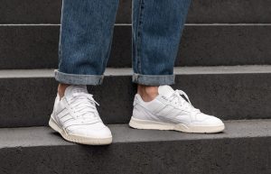 adidas A.R Trainers Home Of Classics White EE6331 02