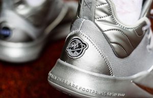 Nike PG3 NASA Reflective Silver CI2667-001 on foot 03
