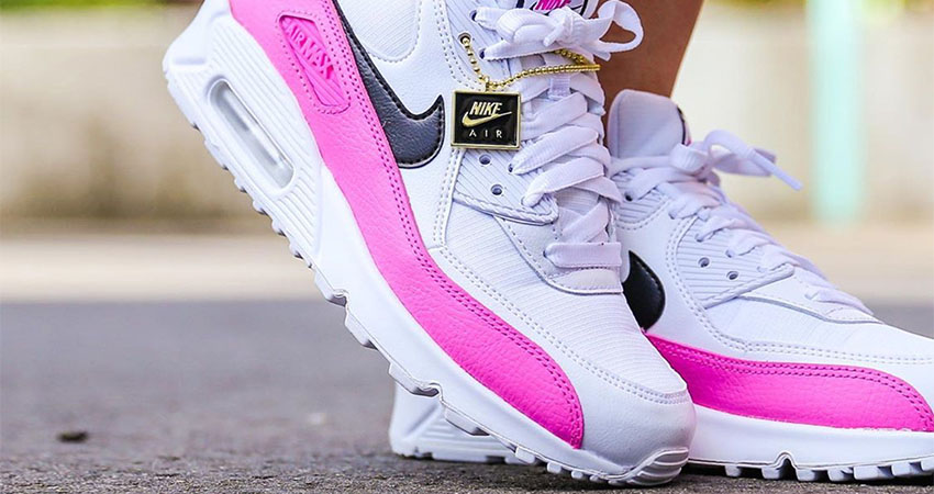 Here You Will Found A Nike Logo Pendant With The Upcoming Air Max 90 China Rose