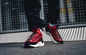 Nike ACG React Terra Gobe Bright Crimson BV6344-600 on foot 01