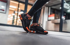 Nike Shox Enigma Black Orange CK2084-001 on foot 01