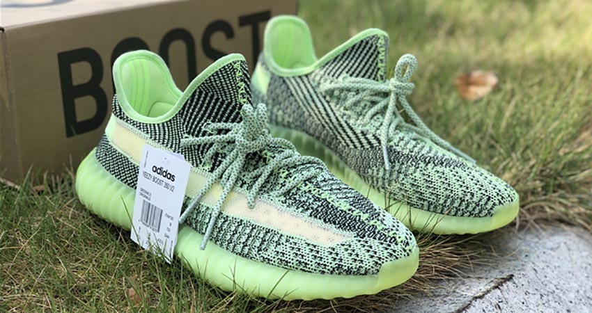YEEZY BOOST 350 V2 Glow-in-the-Dark First Look