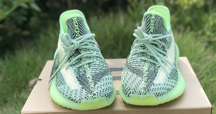 YEEZY BOOST 350 V2 Glow-in-the-Dark First Look