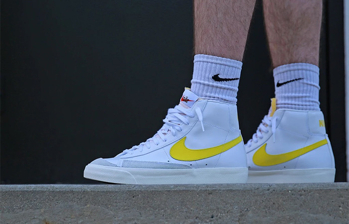 Nike Blazer Mid 77 Vintage White Yellow BQ6806-101 on foot 01