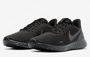 Nike Revolution 5 Core Black BQ3204-001 02
