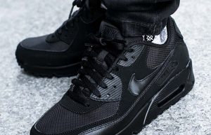 Nike Air Max 90 Core Black on foot 03