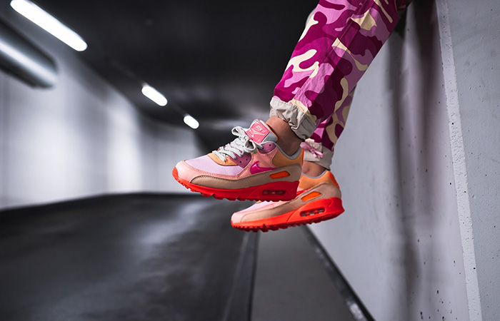 Nike Womens Air Max 90 Pink Shade CT3449-600 on foot 01