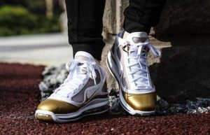 Nike LeBron 7 Gold White CU5646-100 on foot 02
