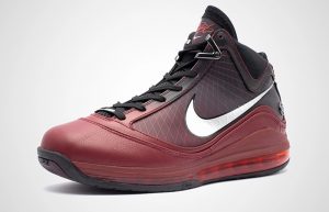 Nike LeBron 7 QS Christmas Black Red CU5133-600 05