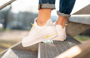 Nike Womens Air Force 1 07 LX White 898889-104 on foot 02