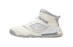 Sneakersnstuff Air Jordan Mars 270 Sail CT3445-100 01