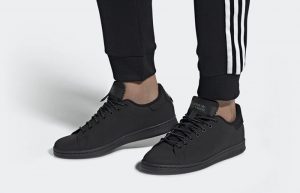 adidas Stan Smith Core Black FV4641 on foot 01