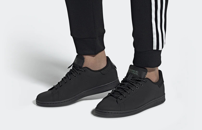 adidas stan smith black on feet