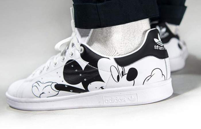 adidas mickey mouse trainers