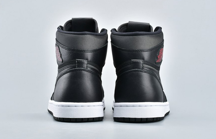 Nike Air Jordan 1 High Retro Black Satin 555088-060 07