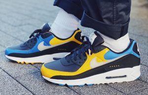 Nike Air Max 90 City Pack Delivery Service Workers From Shanghai CT9140-001 on foot 01