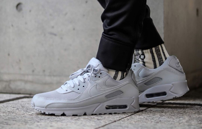 Nike Air Max 90 Clear White CN8490-100 on foot 01