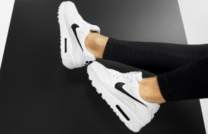 Nike Air Max 90 Re Craft White Black CQ2560-101 on foot 01