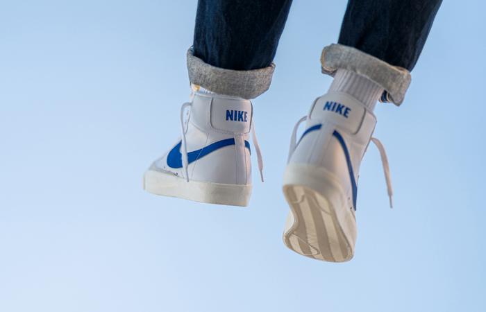 Nike Blazer Mid '77 Vintage Blue Swoosh BQ6806-103 on foot 03