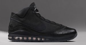 Nike LeBron 7 Coming With New Series “All Black Everything”