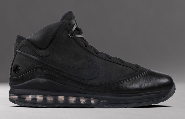 Nike LeBron 7 Coming With New Series All Black Everything