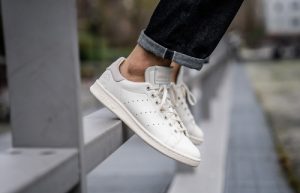 adidas Stan Smith Recon Off White EF4001 on foot 01